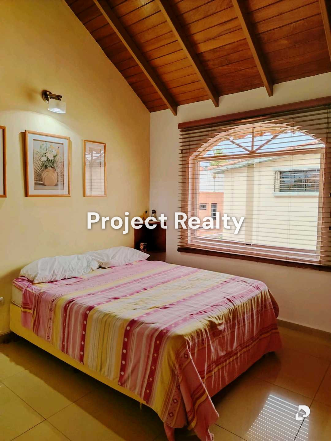 Casa en Altos de Guataparo, Valencia – 8