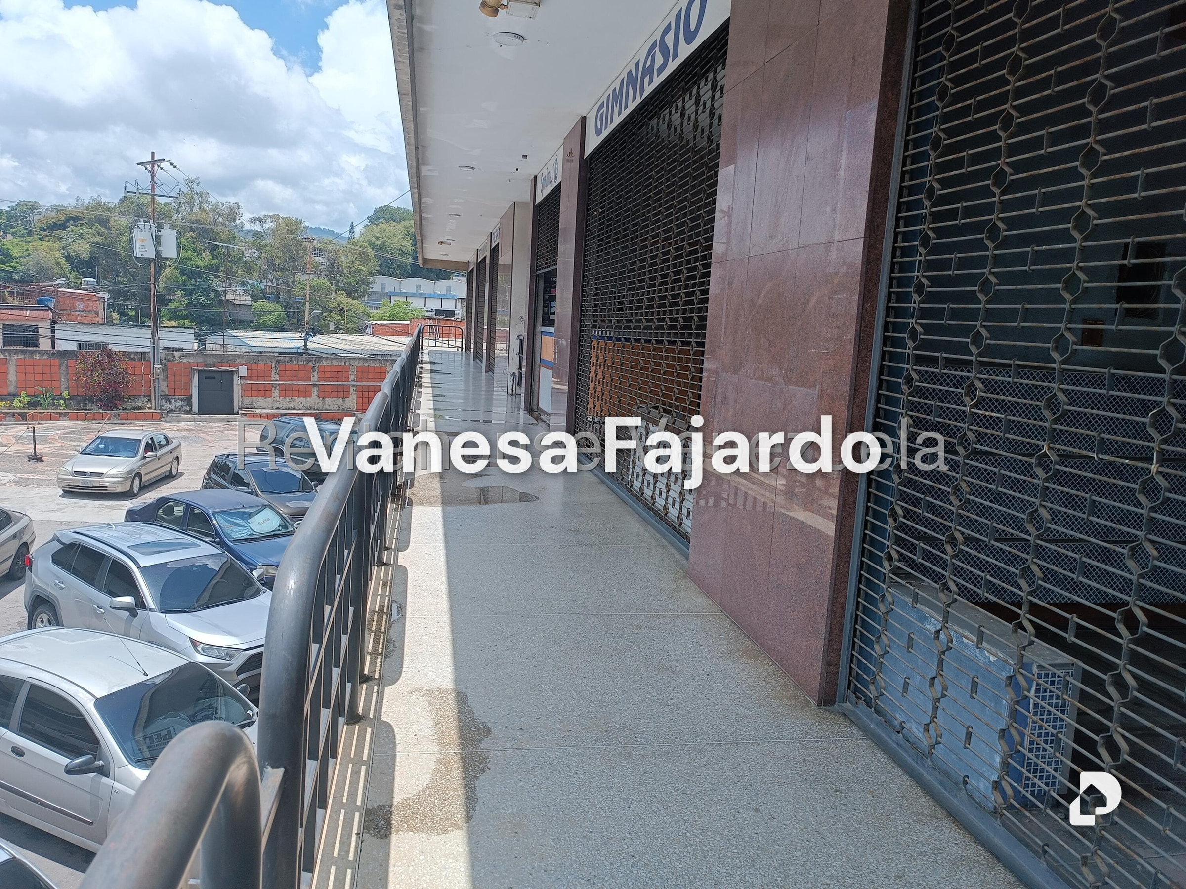 Local comercial en El Tambor, Los Teques – 2