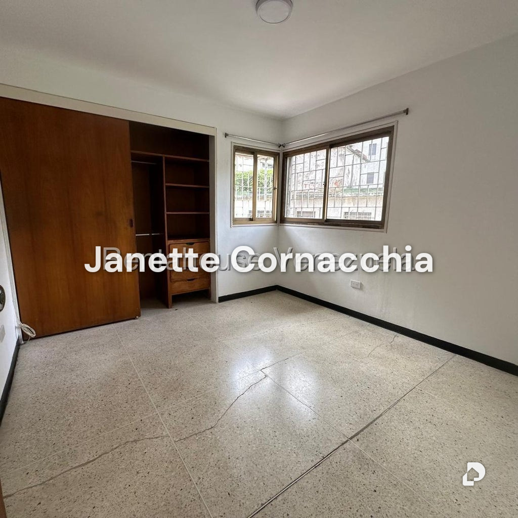 Apartamento en La Florida, Caracas – 19