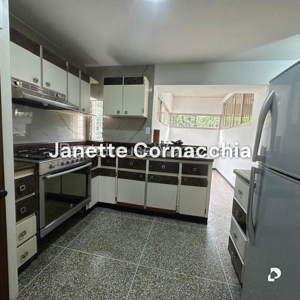 Apartamento en La Florida, Caracas – 8