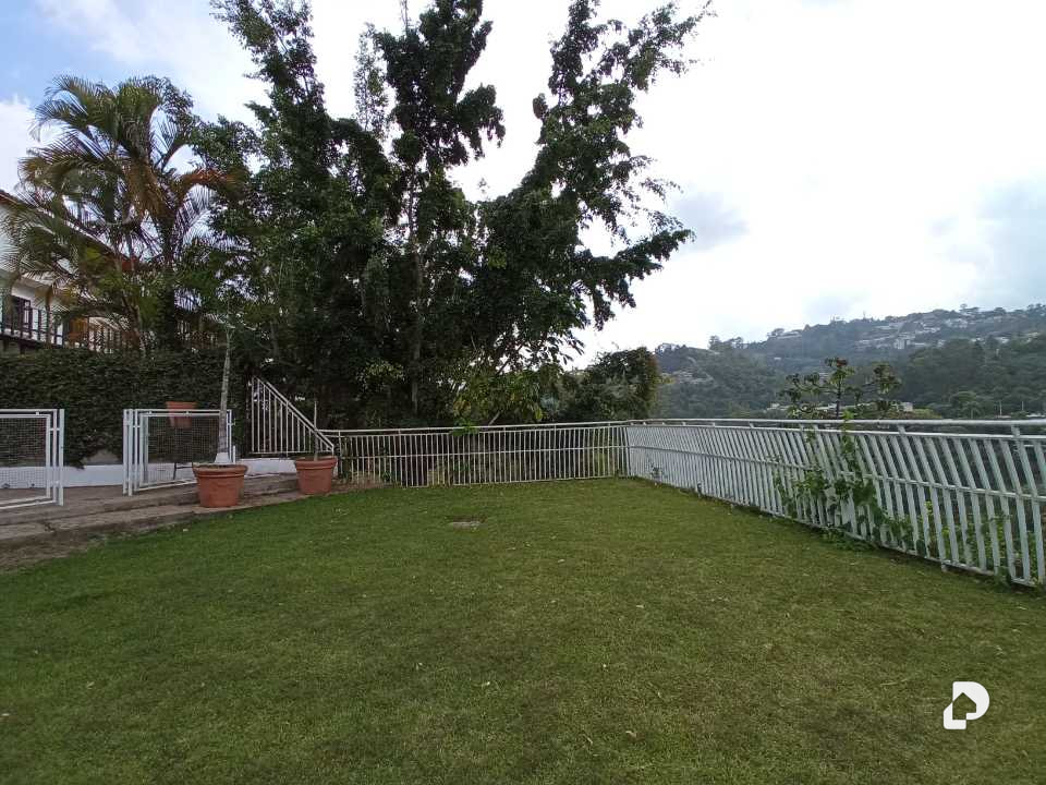 Casa en La Lagunita, Caracas – 14
