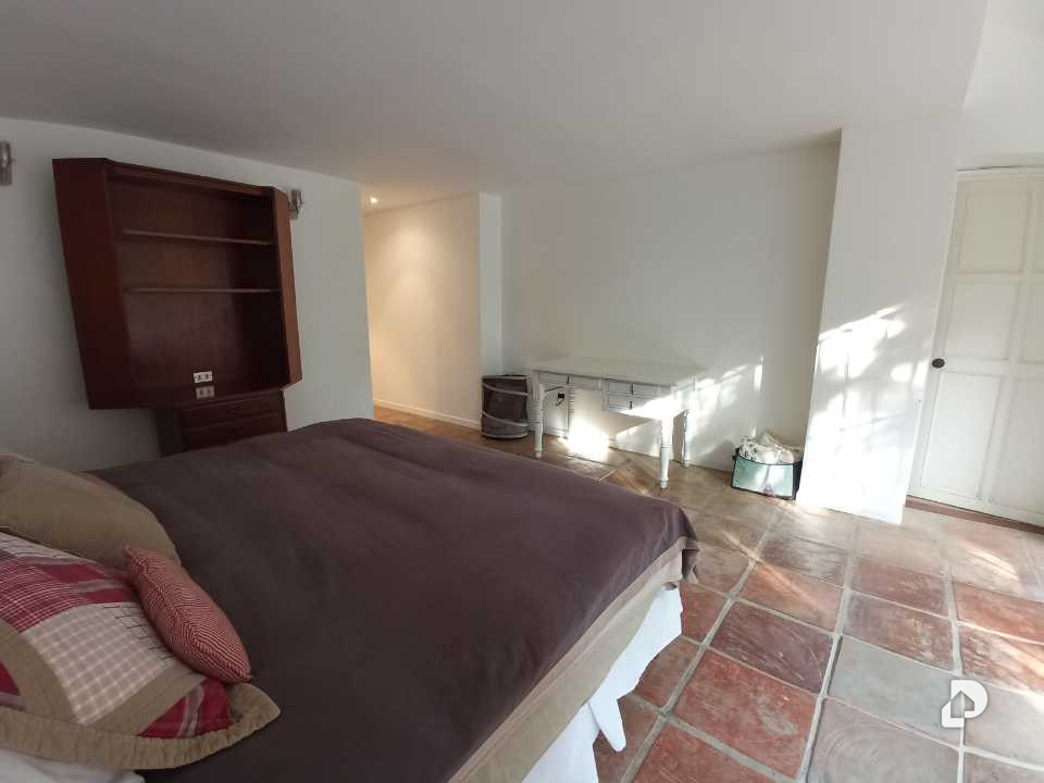 Casa en La Lagunita, Caracas – 40