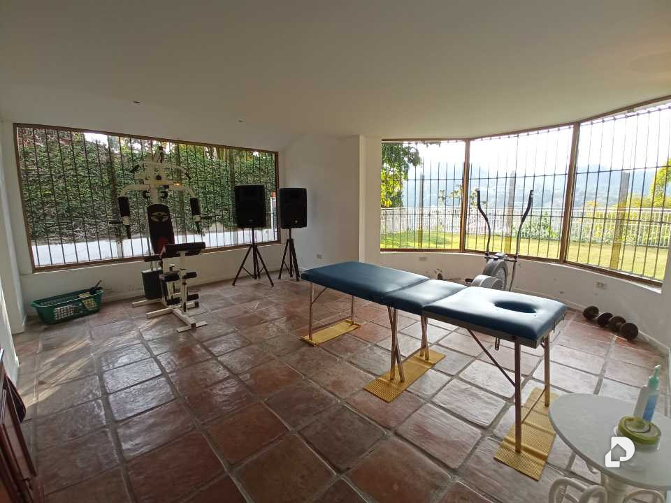 Casa en La Lagunita, Caracas – 44