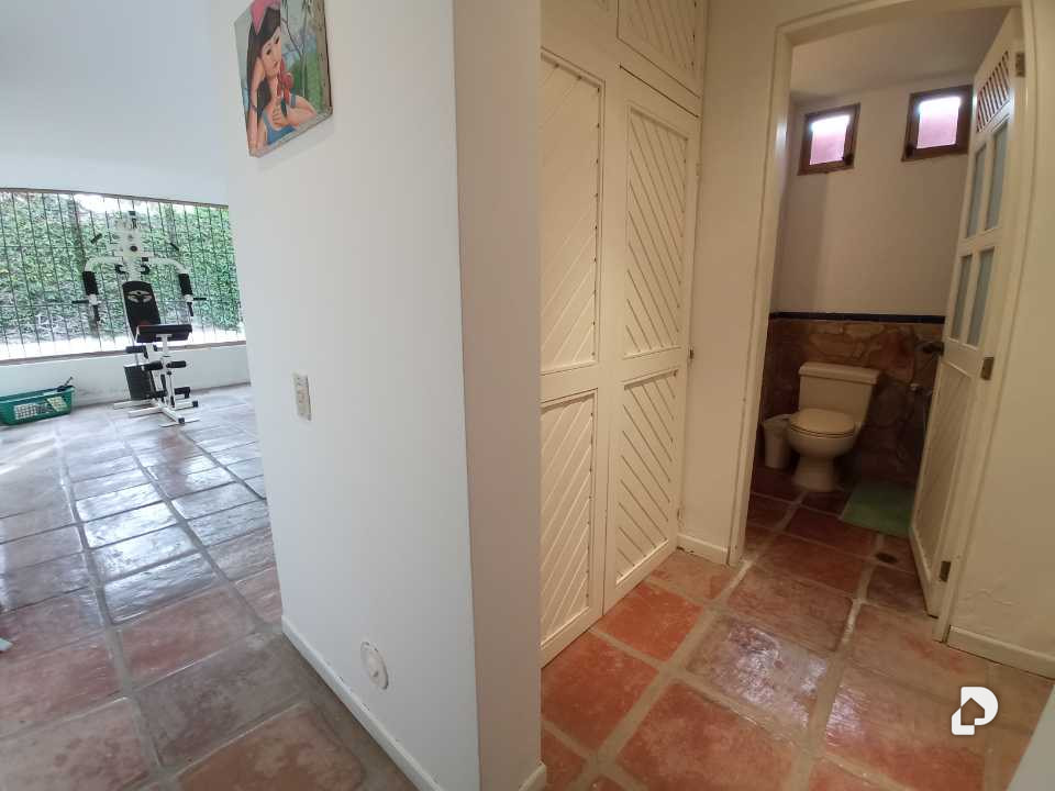 Casa en La Lagunita, Caracas – 38