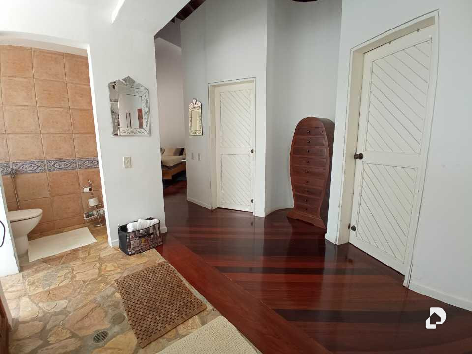 Casa en La Lagunita, Caracas – 25
