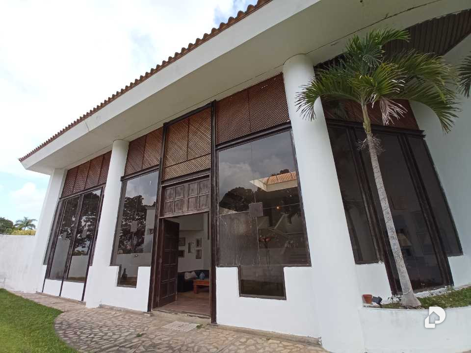 Casa en La Lagunita, Caracas – 12