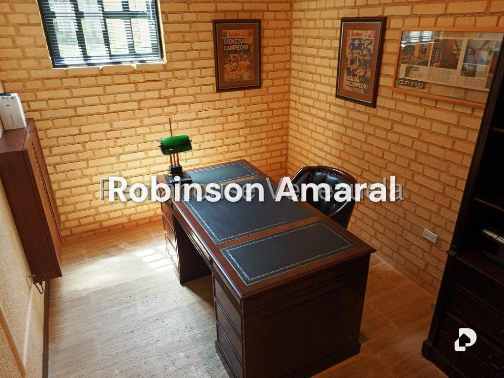 Casa en Oripoto, Caracas – 17