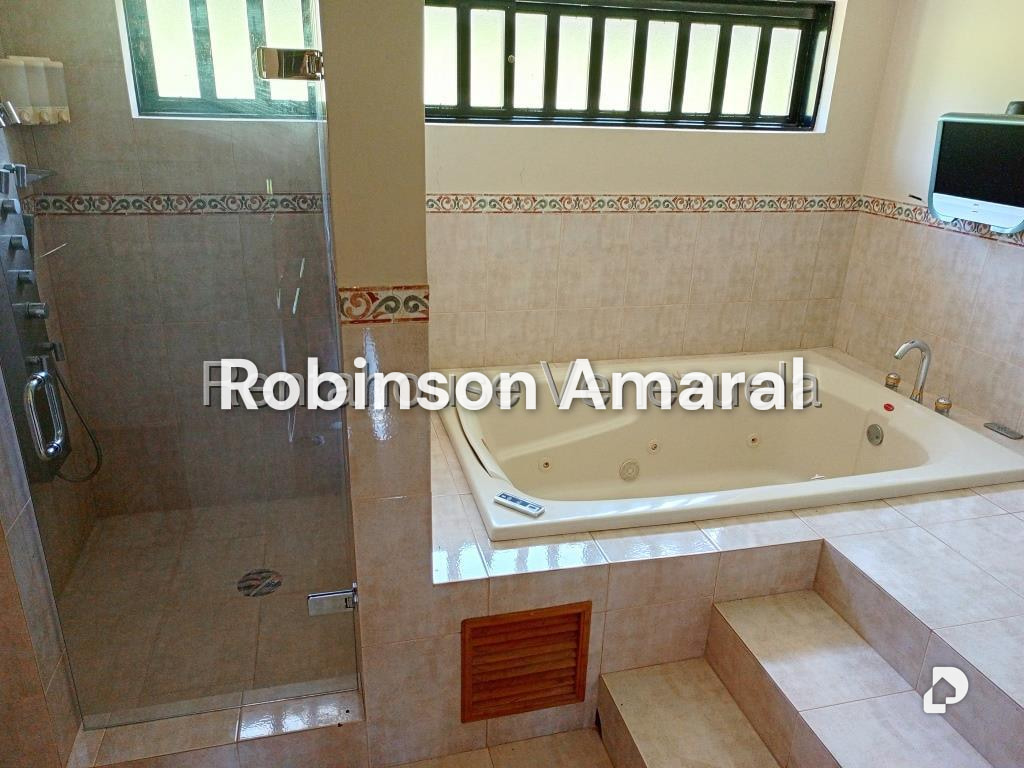 Casa en Oripoto, Caracas – 24