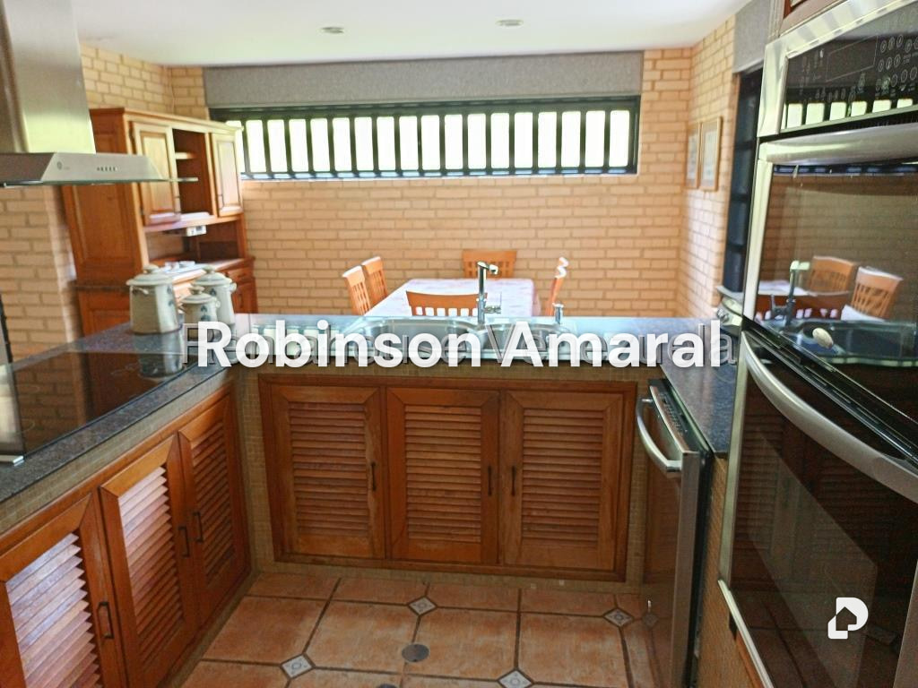 Casa en Oripoto, Caracas – 13