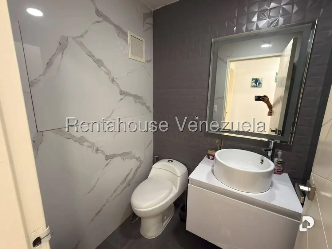 Apartamento en Santa Fe Norte, Caracas – 19