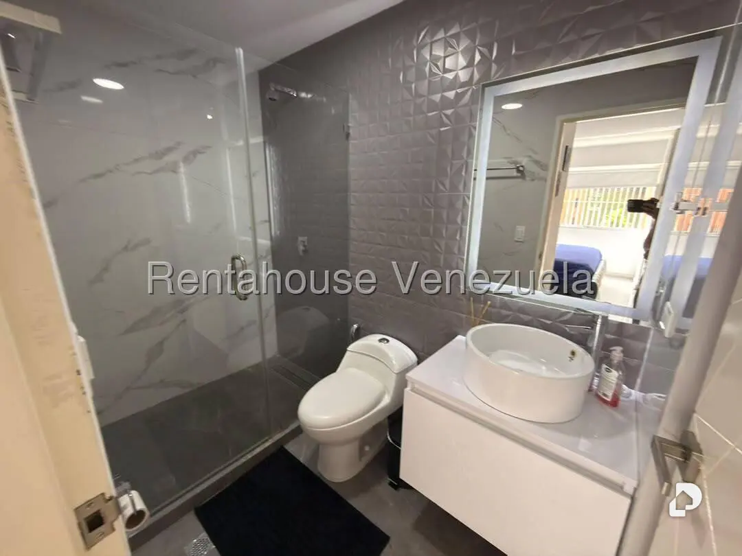 Apartamento en Santa Fe Norte, Caracas – 16