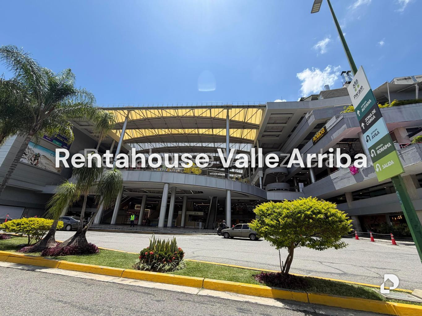 Local comercial en Cerro Verde, Caracas – 2