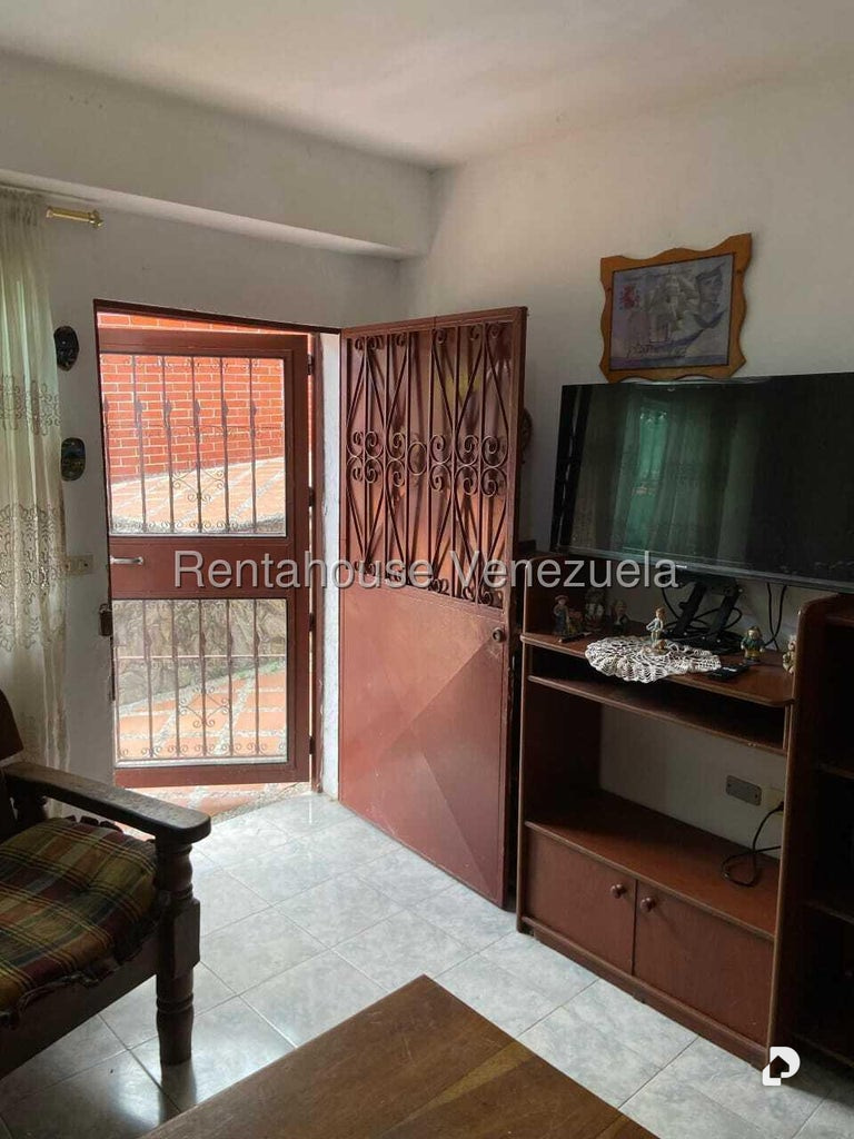 Casa en Los Teques – 7