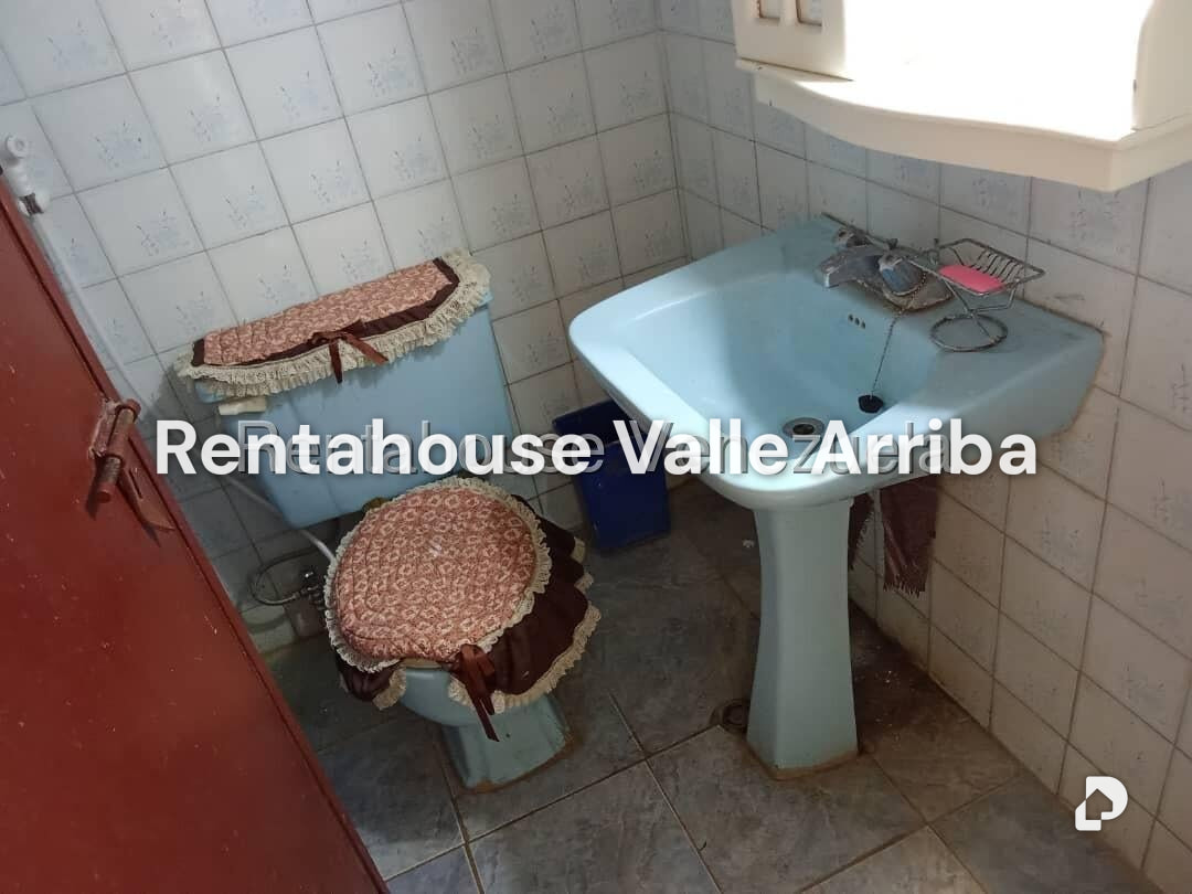Casa en Los Teques – 8