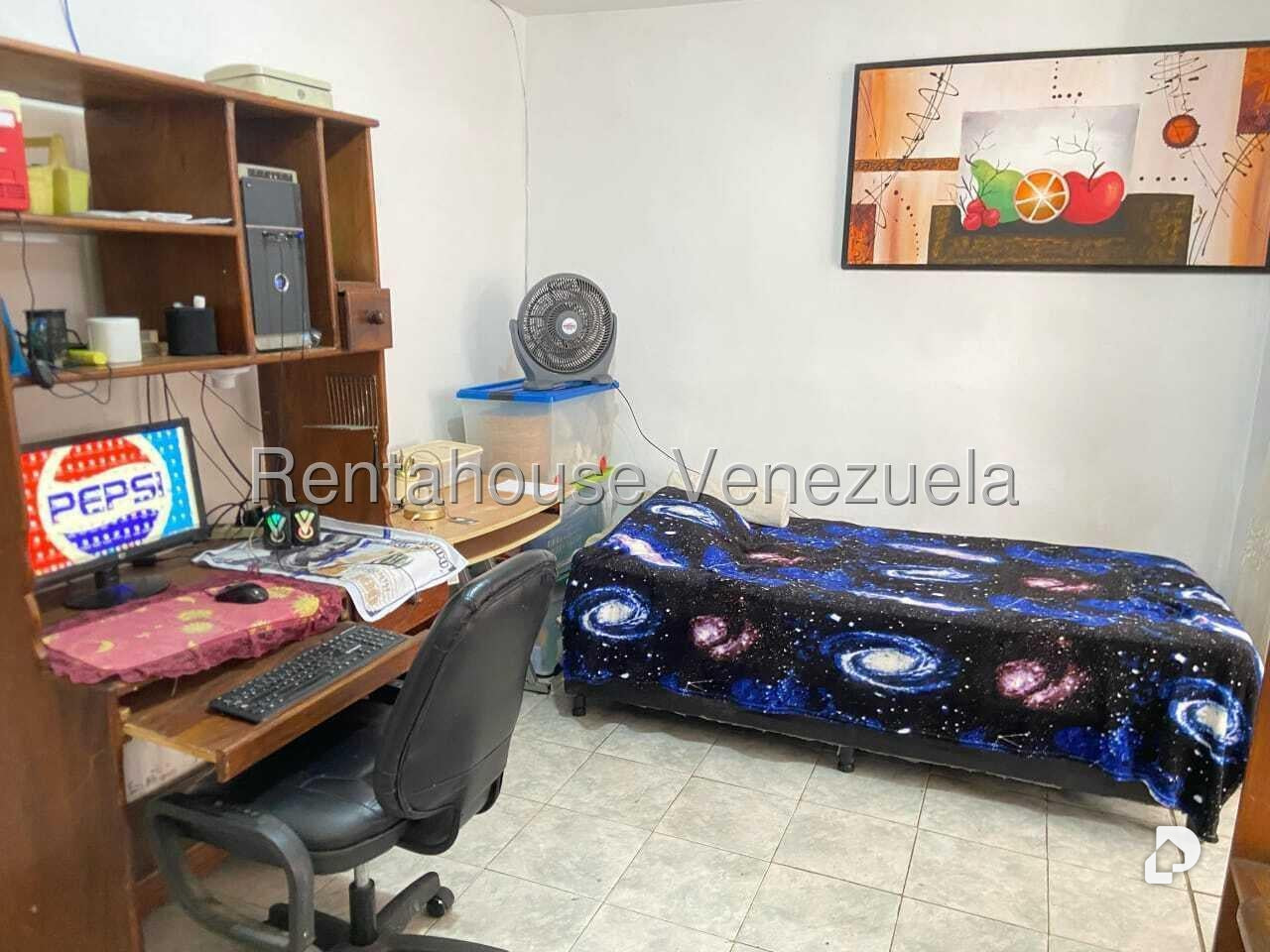 Casa en Los Teques – 10