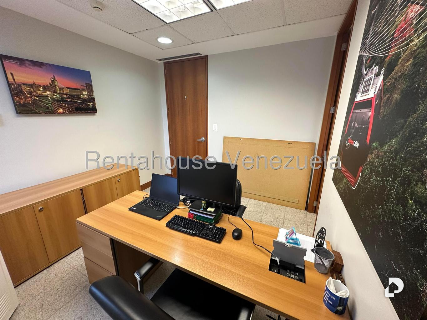 Oficina en Prados del Este, Caracas – 19