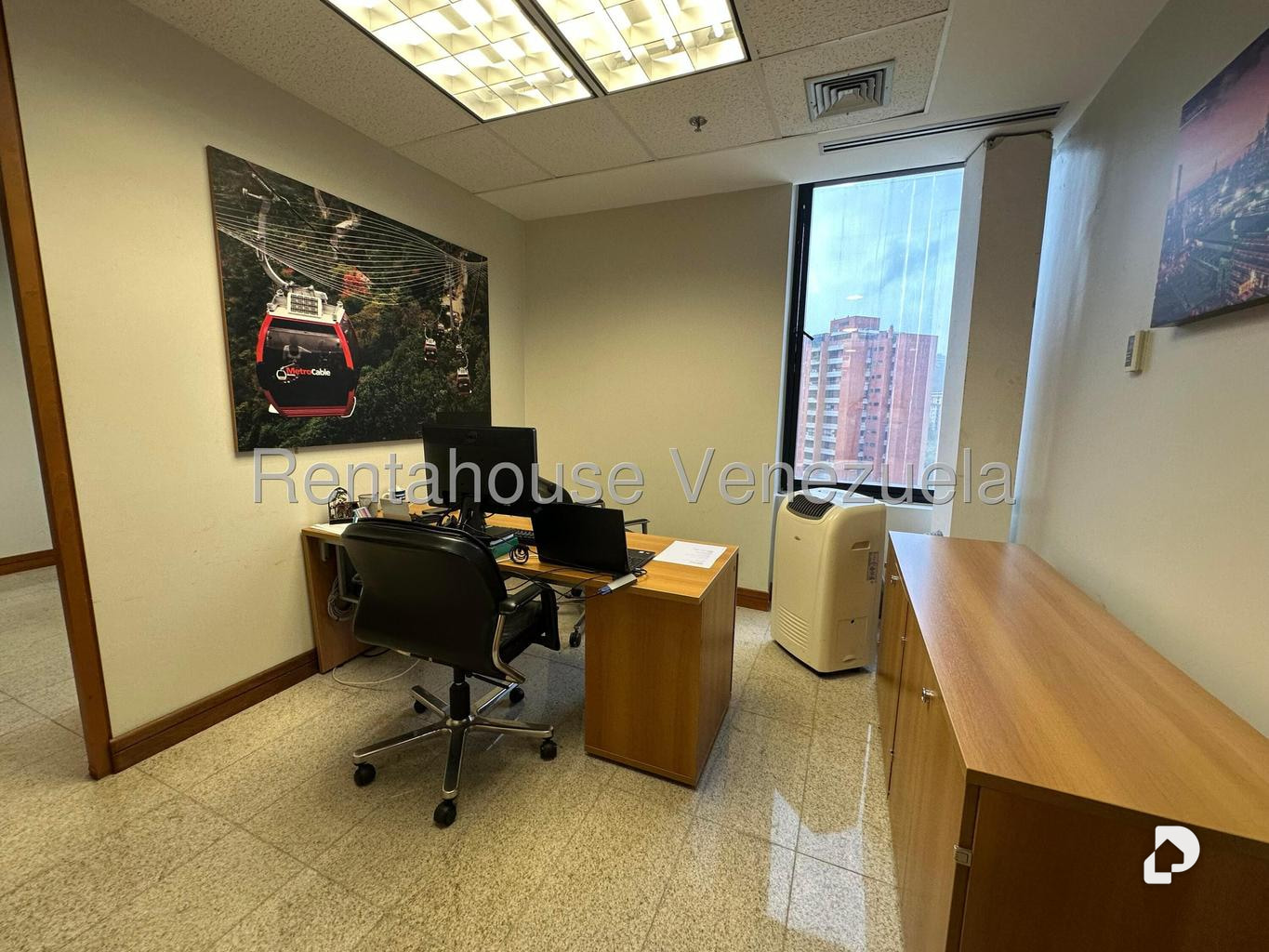 Oficina en Prados del Este, Caracas – 18