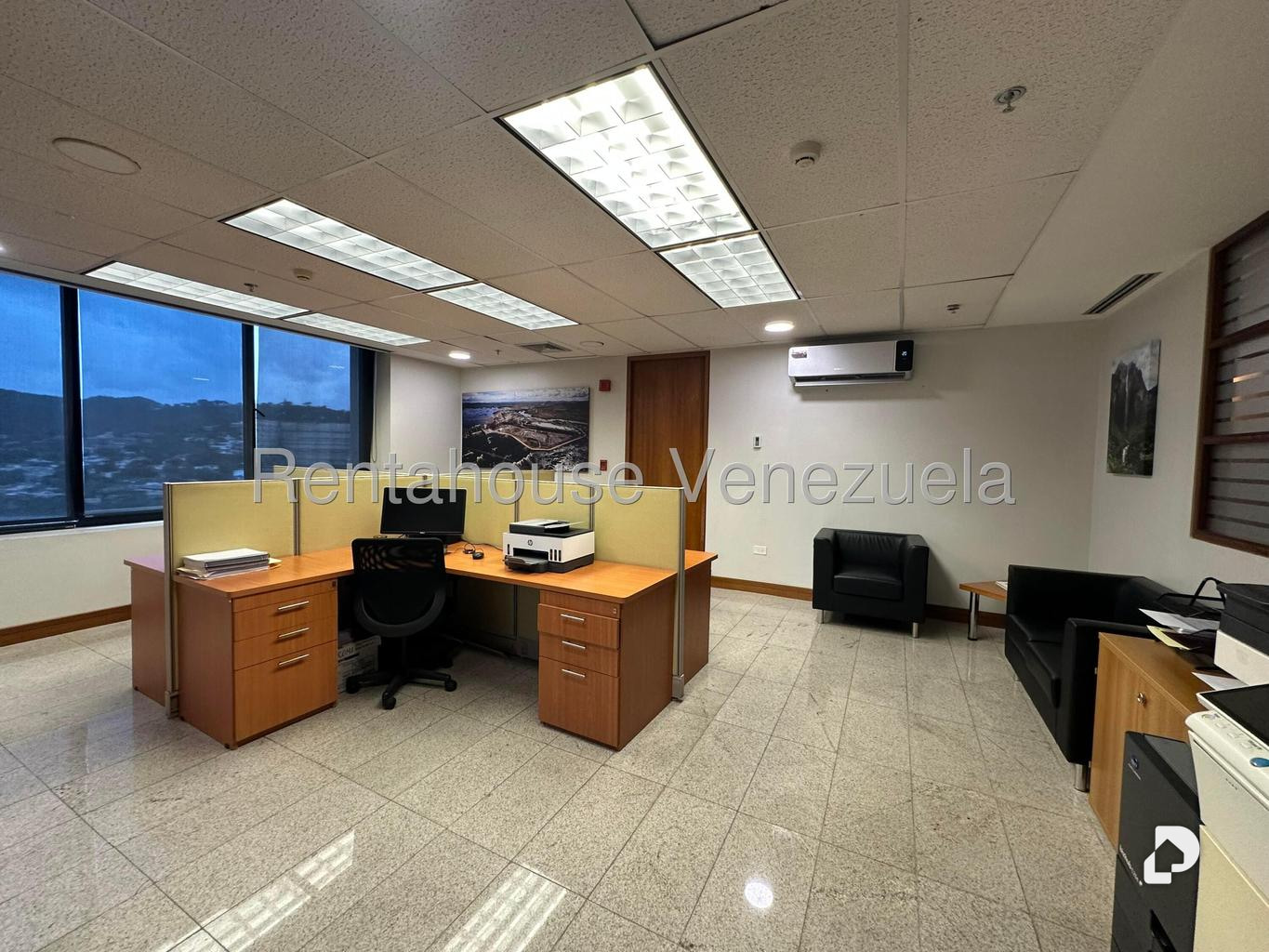 Oficina en Prados del Este, Caracas – 30