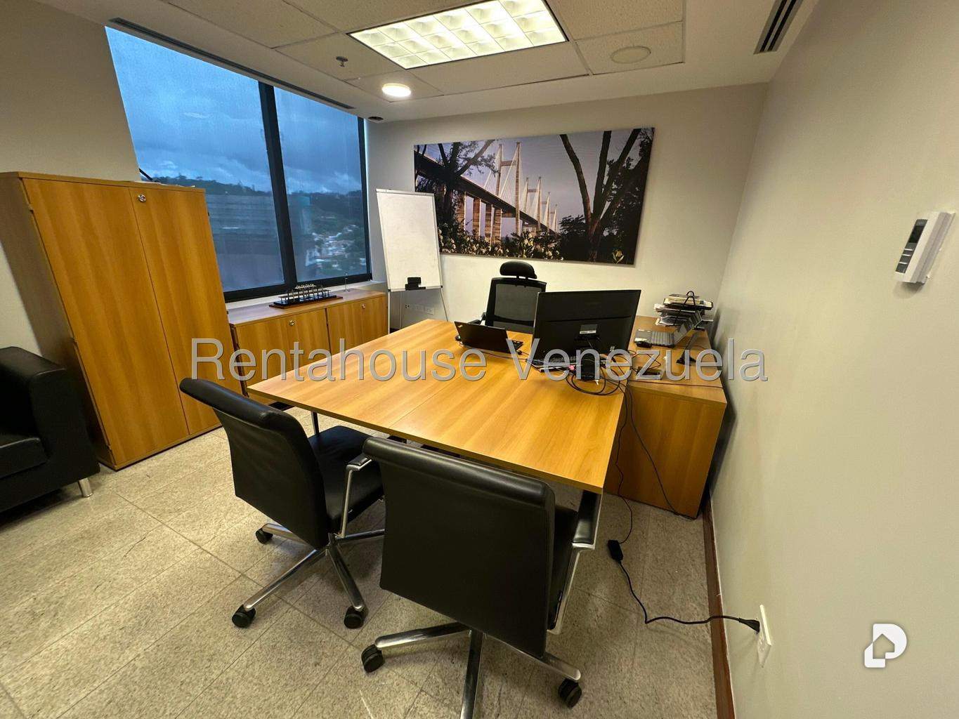 Oficina en Prados del Este, Caracas – 26