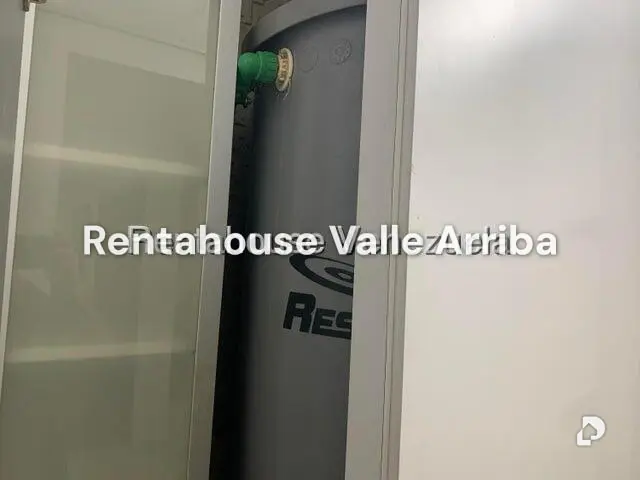 Apartamento en Los Naranjos Humboldt, Caracas – 13