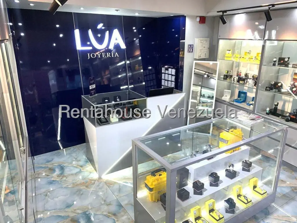 Commercial space in La Castellana, Caracas - 1
