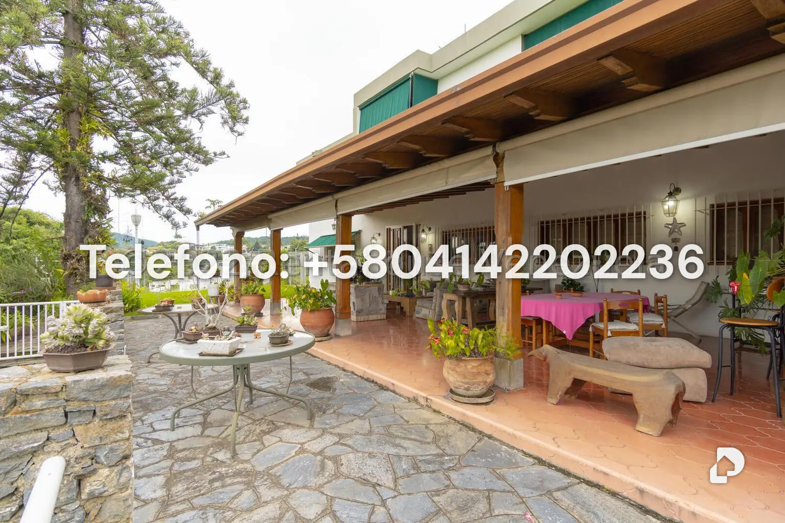 Casa en Cumbres de Curumo, Caracas – 18