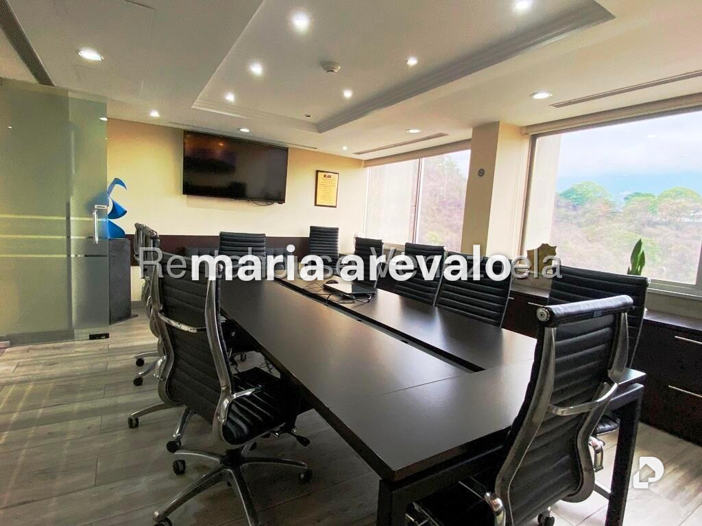 Oficina en Santa Sofía, Caracas – 16