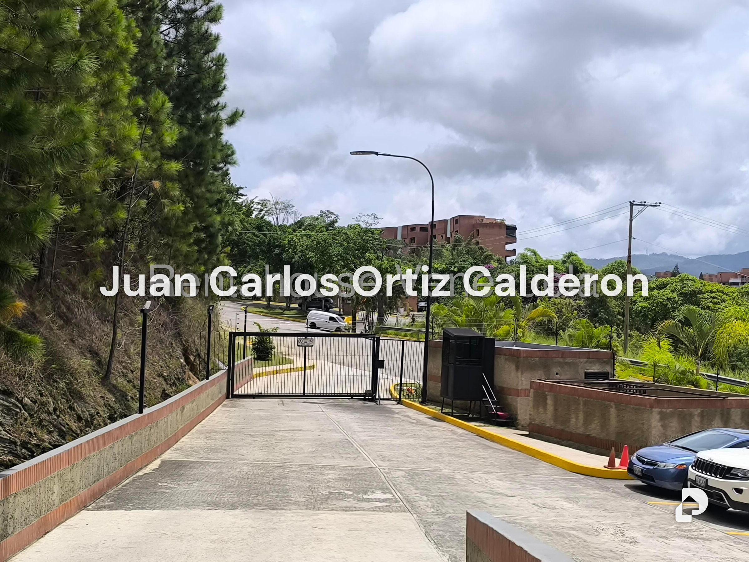 Apartment in Colinas de La Tahona, Caracas – 25