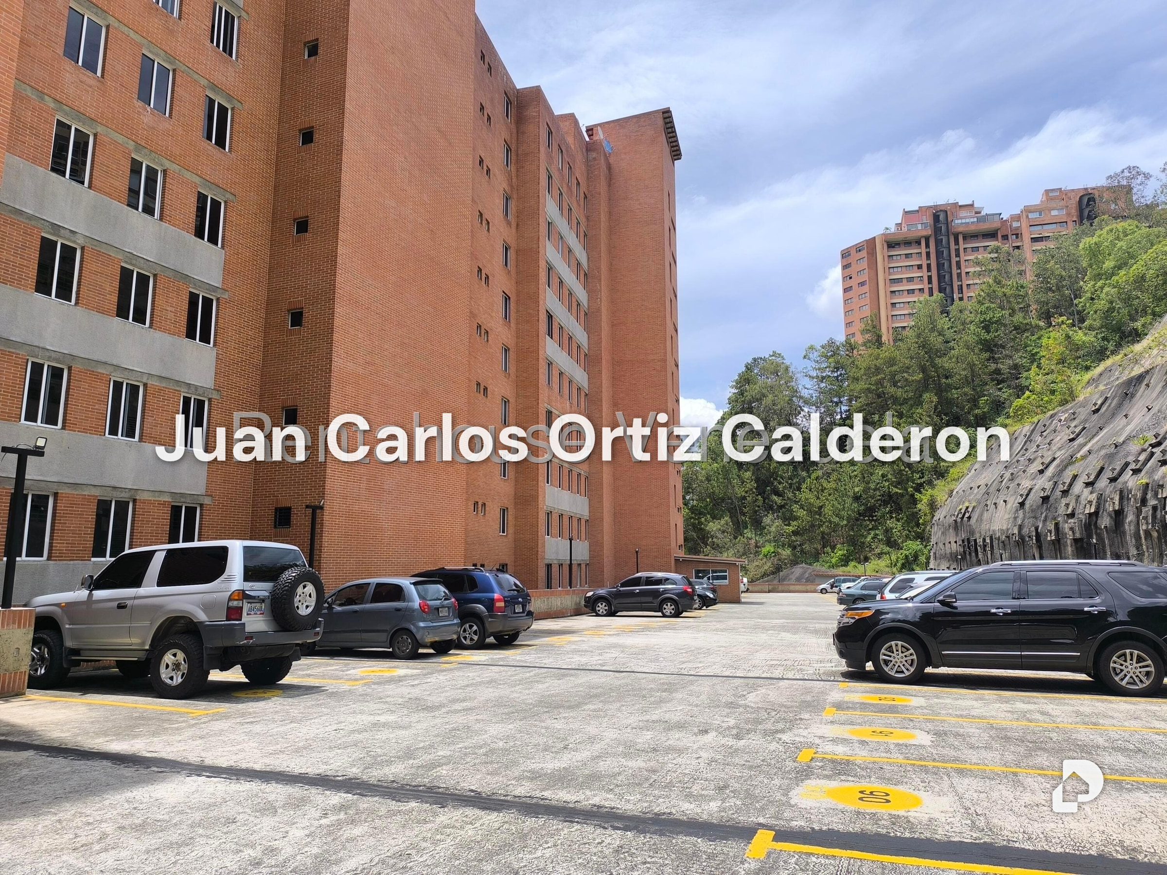 Apartment in Colinas de La Tahona, Caracas – 22