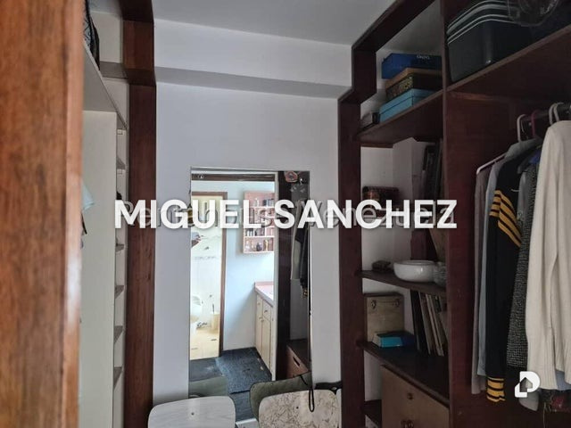 Apartamento en Santa Paula, Caracas – 28
