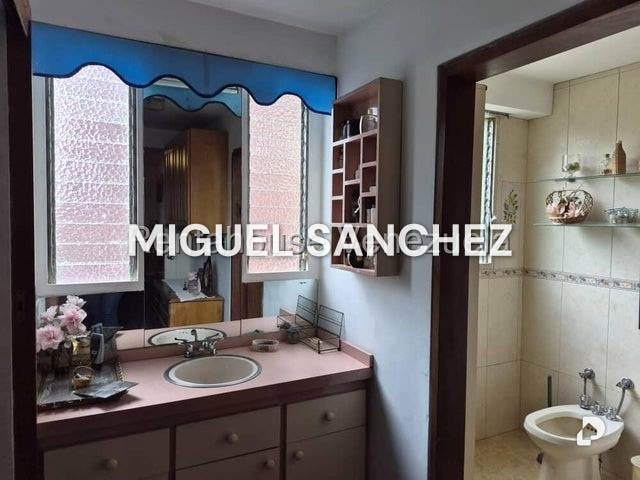 Apartamento en Santa Paula, Caracas – 18