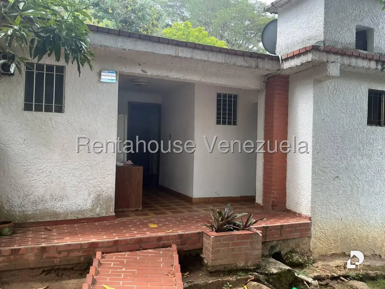 Casa en La Trinidad, Caracas – 29