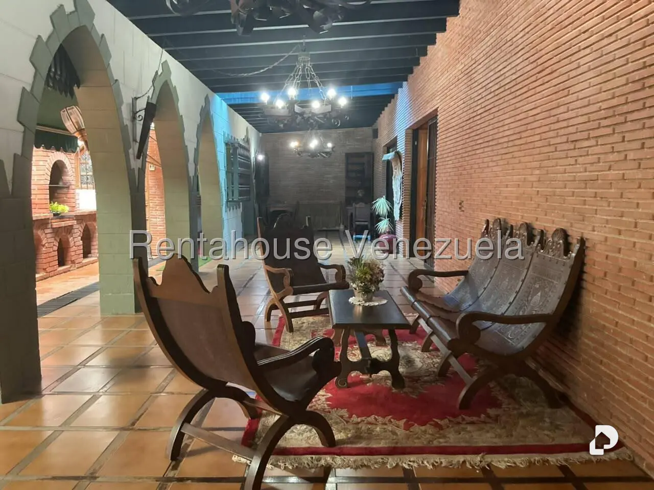 Casa en La Trinidad, Caracas – 17