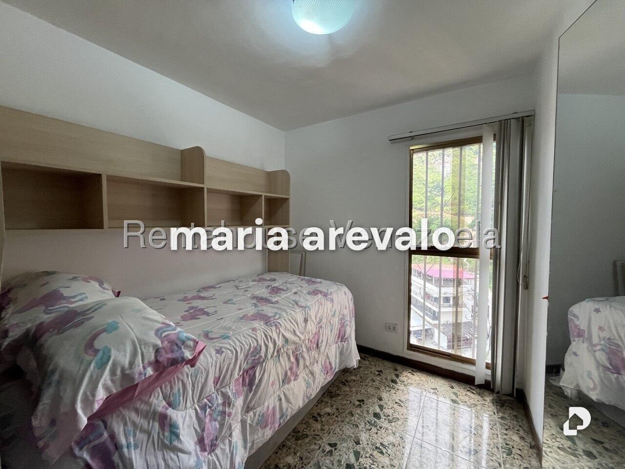 Apartamento en El Paraíso, Caracas – 22