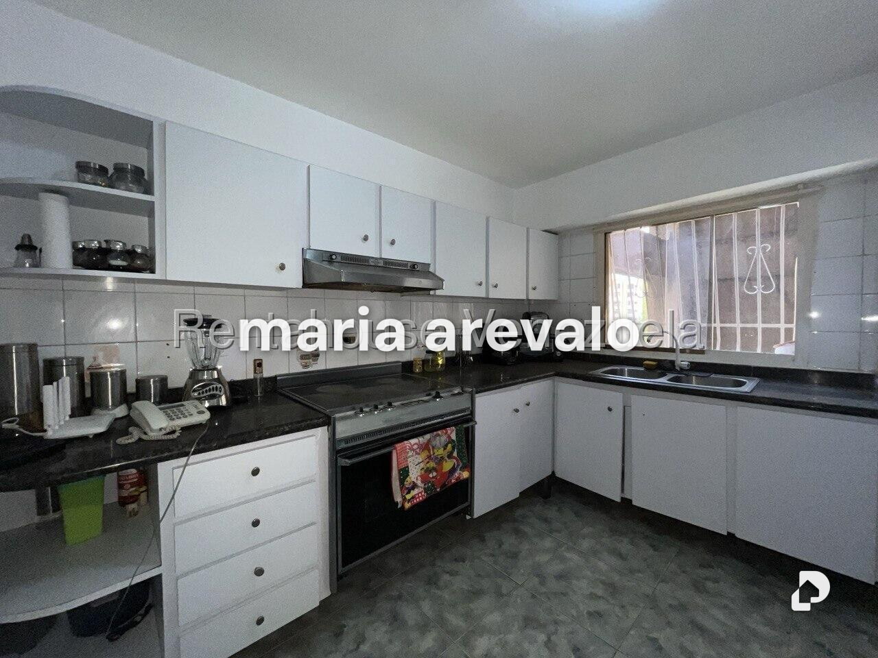 Apartamento en El Paraíso, Caracas – 25