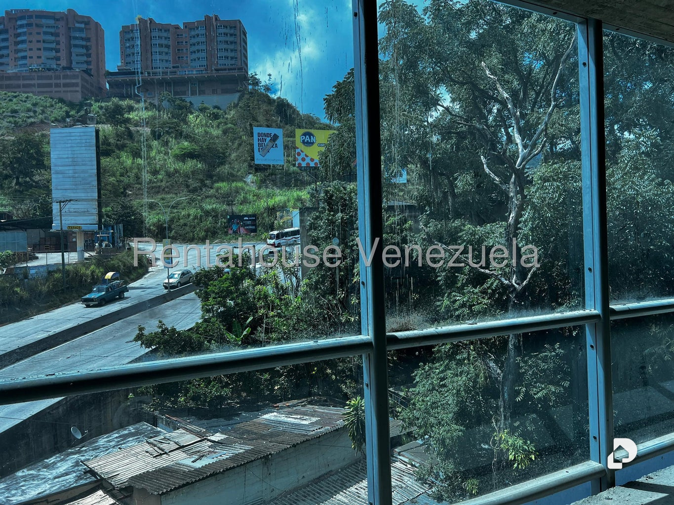 Oficina en Los Naranjos (del Cafetal), Caracas – 12