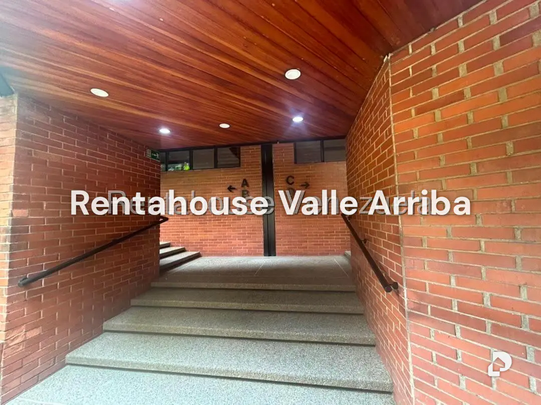 Apartamento en Los Dos Caminos, Caracas – 28