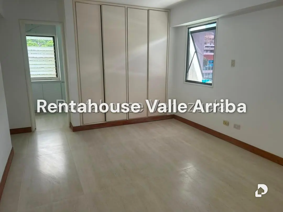 Apartamento en Los Dos Caminos, Caracas – 12