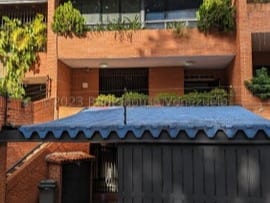 Casa en Urb. Miranda, Caracas - 1