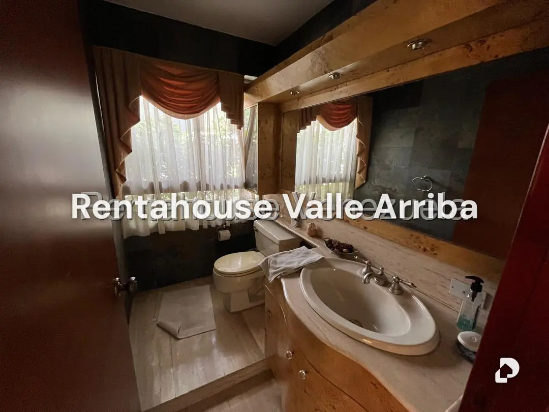 Apartamento en San Bernardino, Caracas – 24