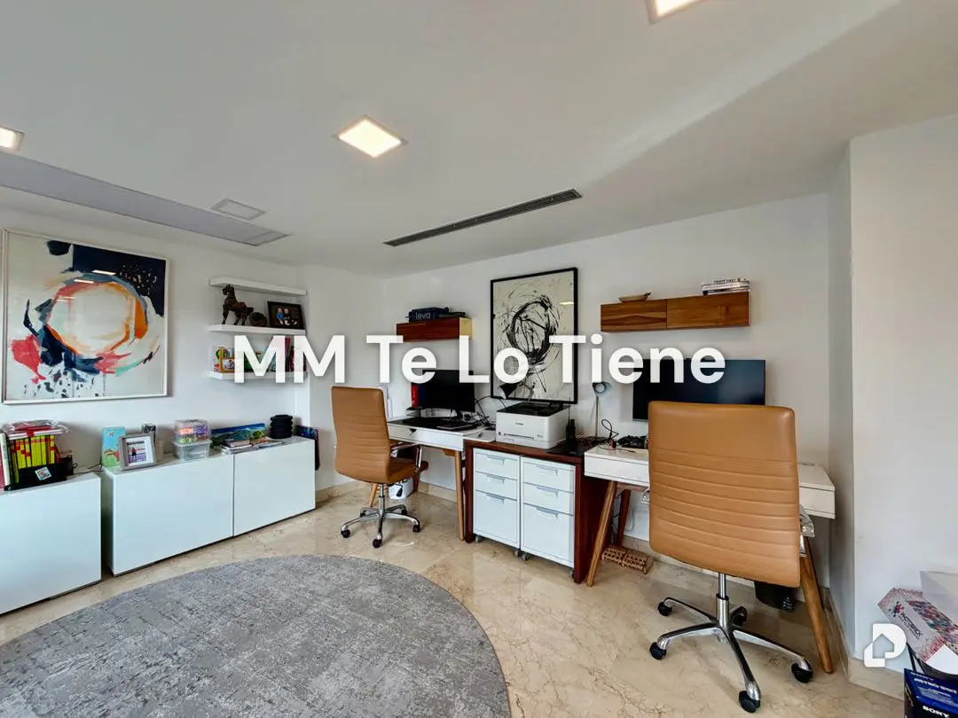 Penthouse en Los Naranjos (Las Mercedes), Caracas