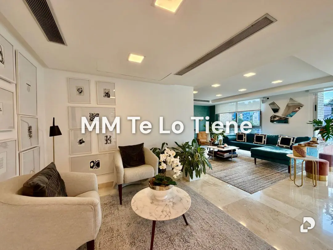Penthouse en Los Naranjos (Las Mercedes), Caracas