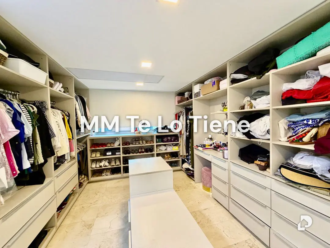 Penthouse en Los Naranjos (Las Mercedes), Caracas