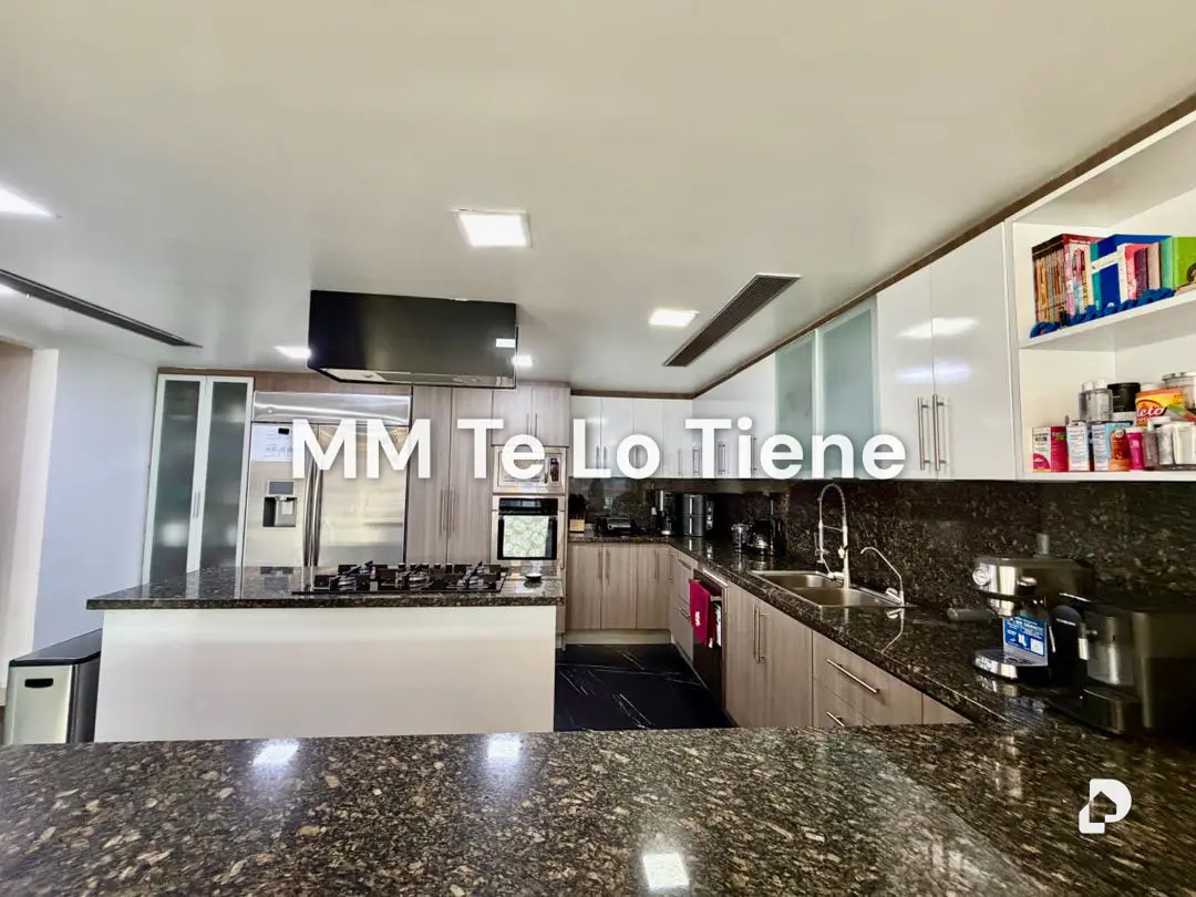 Penthouse en Los Naranjos (Las Mercedes), Caracas