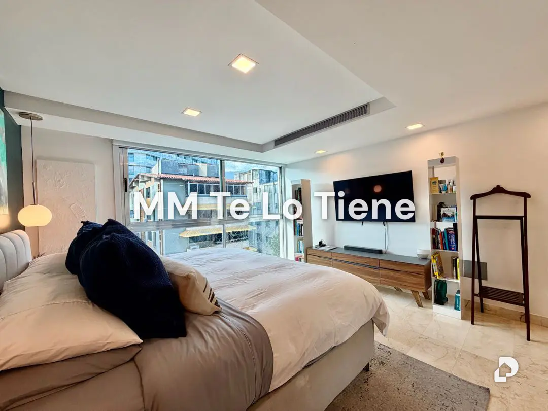 Penthouse en Los Naranjos (Las Mercedes), Caracas
