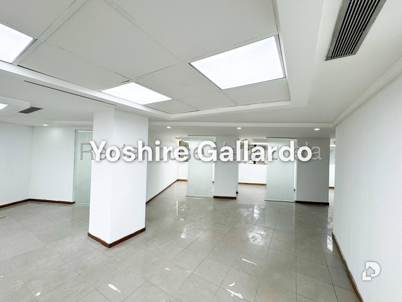 Commercial space in Chacao, Caracas – 16
