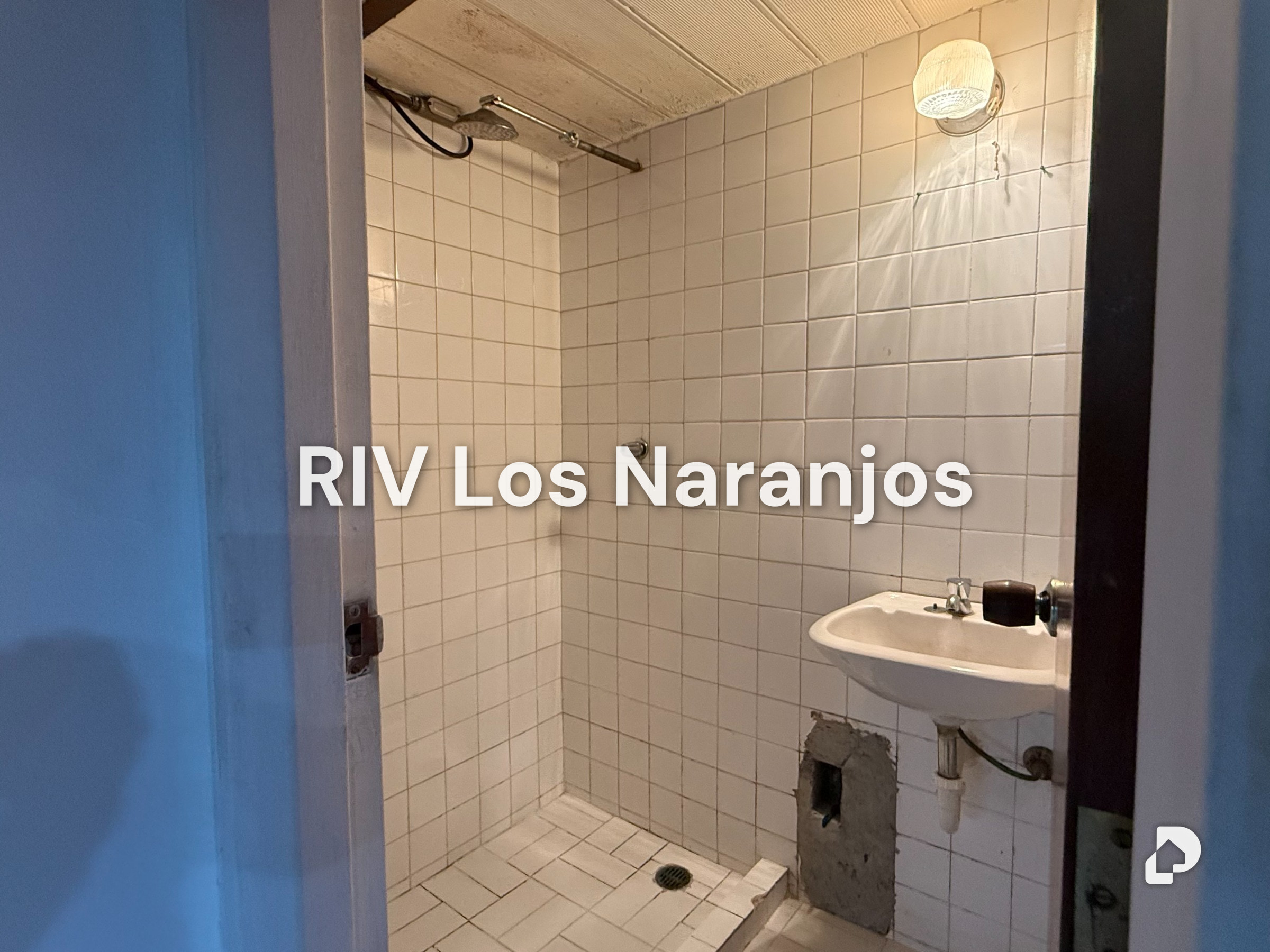 Local comercial en Chuao, Caracas – 7