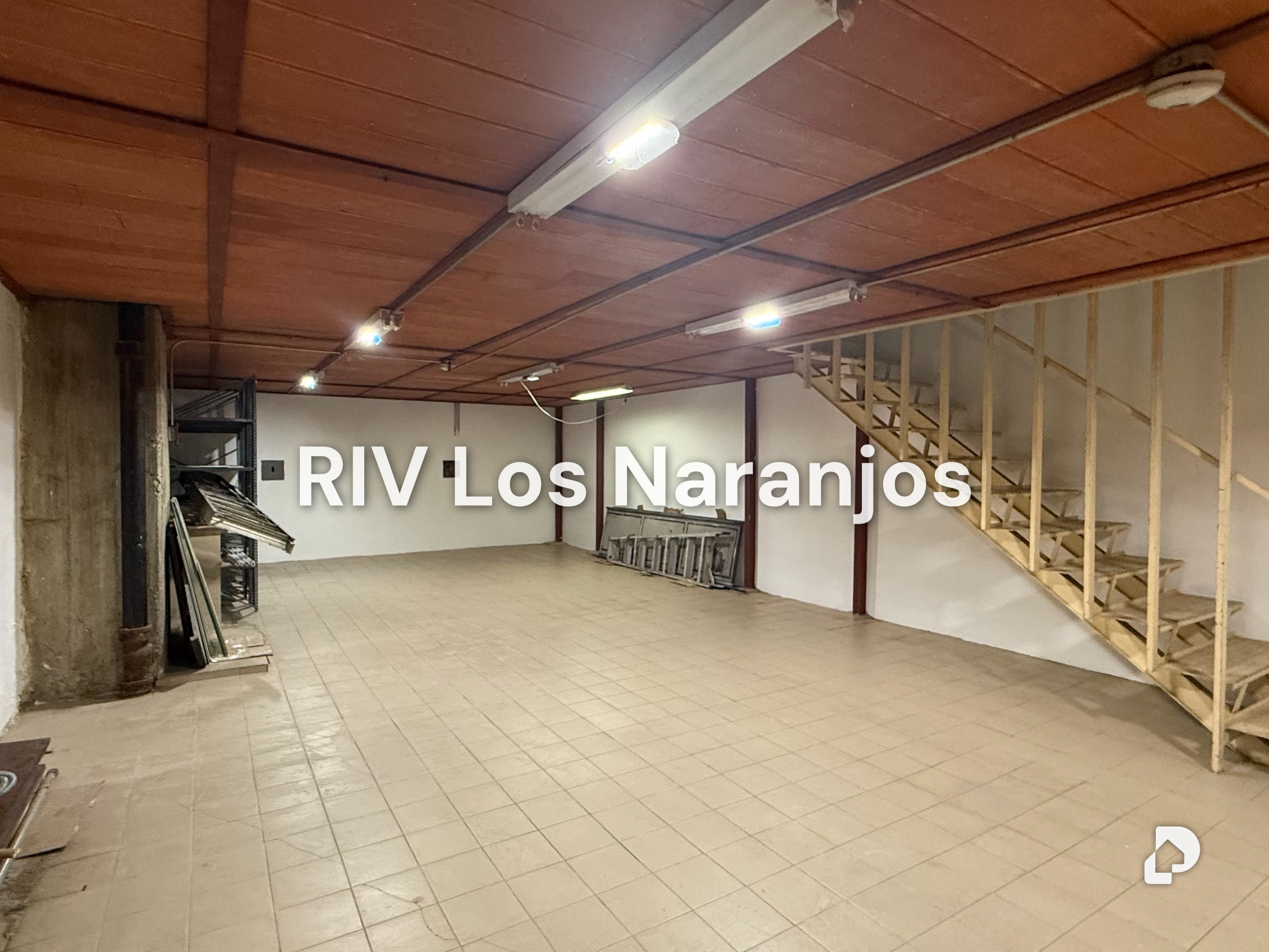 Local comercial en Chuao, Caracas – 5