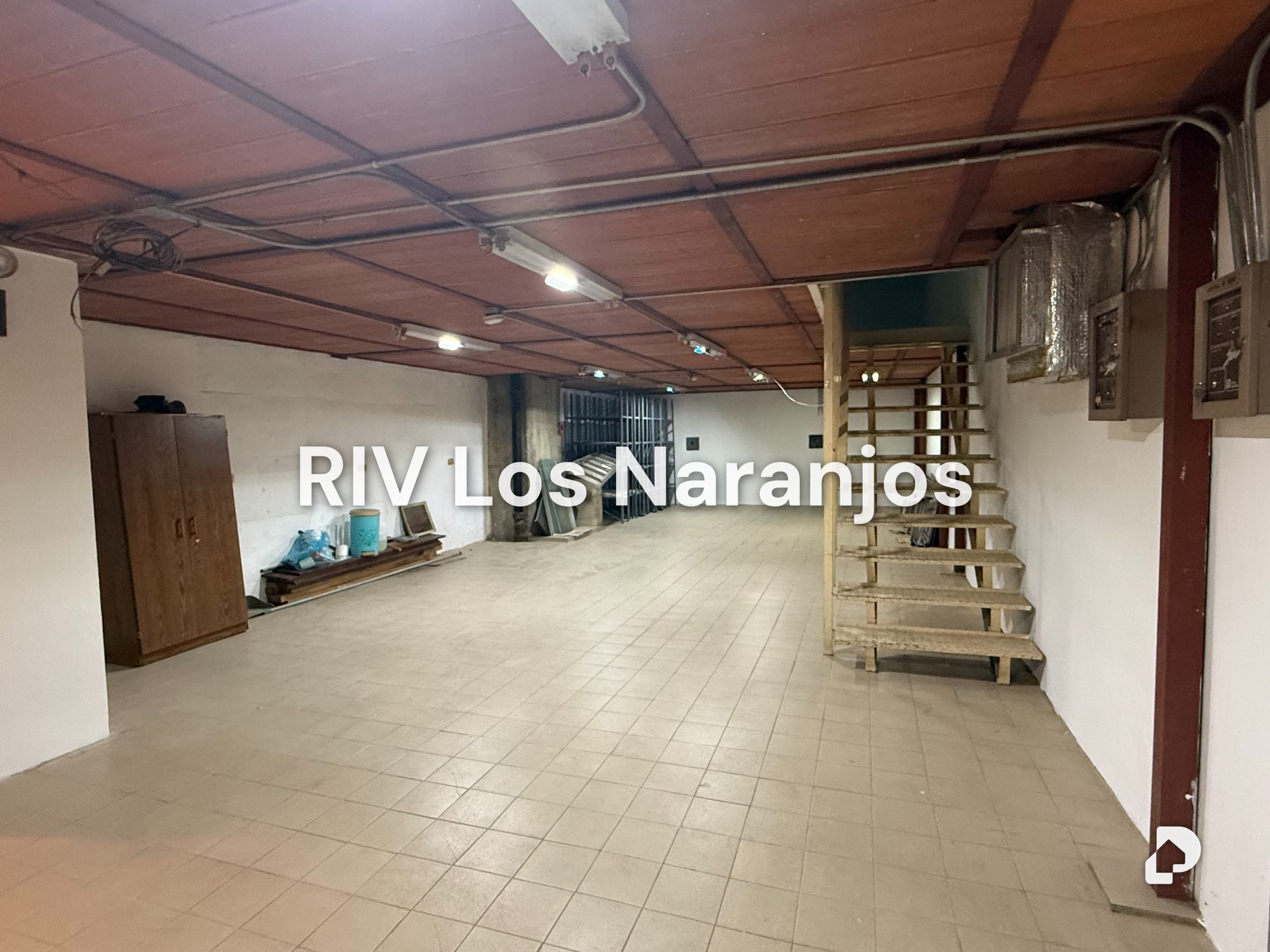 Local comercial en Chuao, Caracas – 4