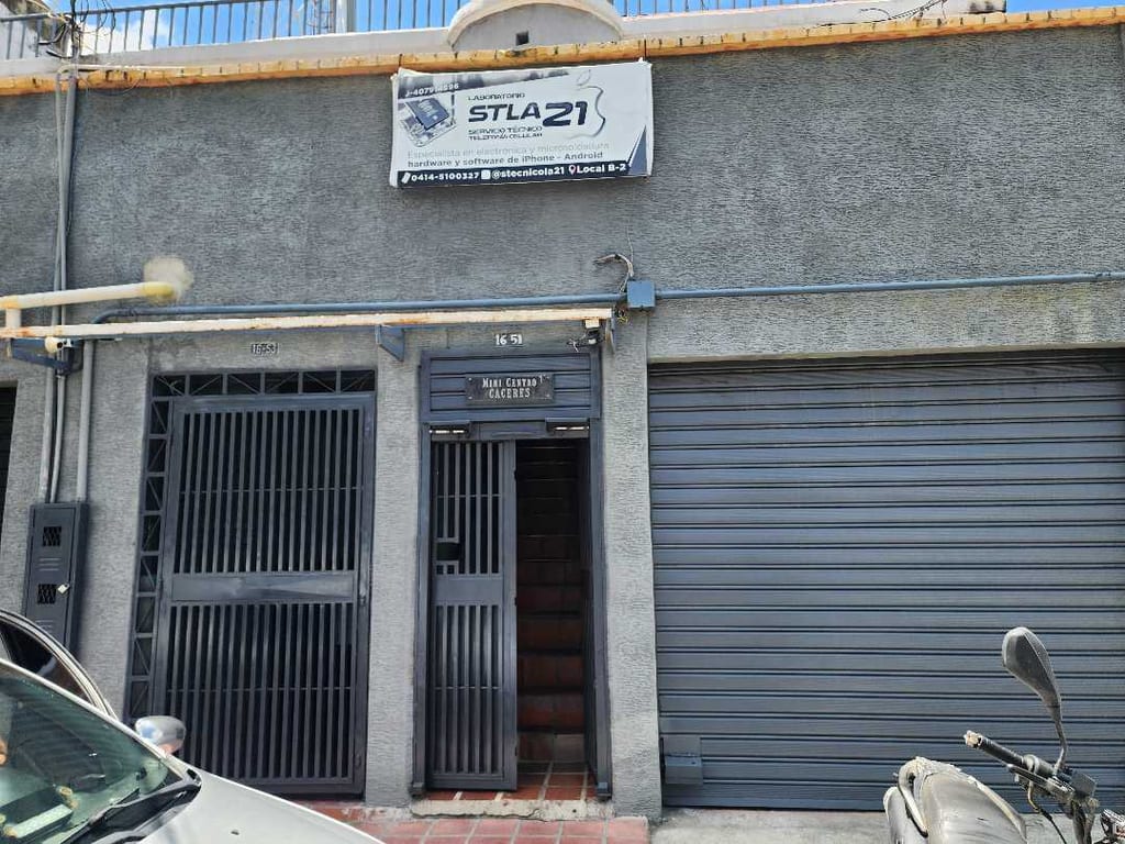 Oficina en Av. Vargas, Barquisimeto - 1